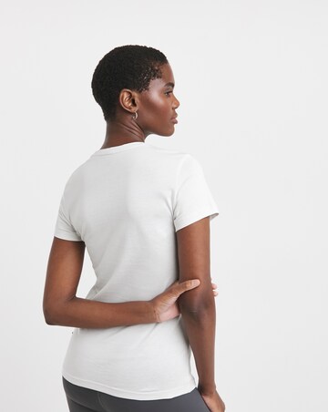 PUMA Essentials Logo T-Shirt