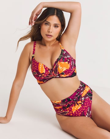 MAGISCULPT Twist Front Underwired Bikini Top