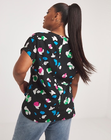 Black Animal Print Dip Back Boxy Top With Roll Sleeve