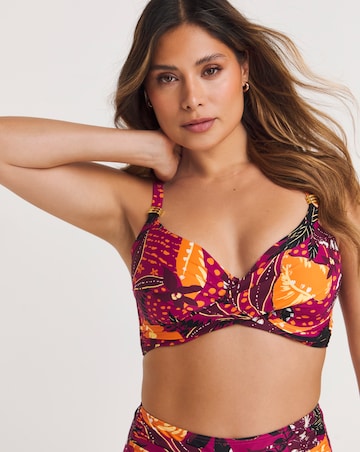MAGISCULPT Twist Front Underwired Bikini Top