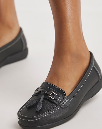 Samara Leather Tassel Detail Loafers - Ultra Wide Fit (EEEEE)