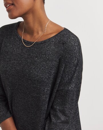 Soft Touch Pocket Longline Top