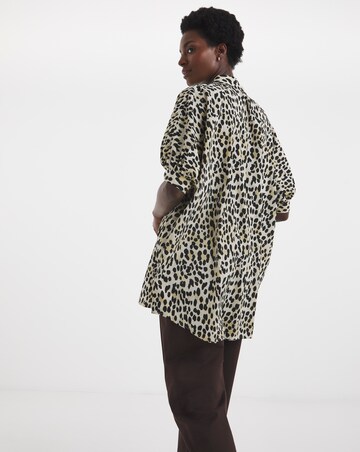 Printed Oversized Blouse