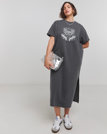 Acid Wash Cotton Jersey Graphic Short Sleeve Midi T-Shirt Dress