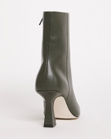 Leather Square Toe Boot - Wide Fit (E)