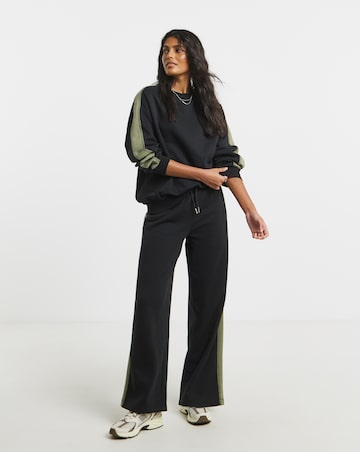 Black & Khaki Whipstitch Sweatshirt