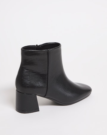 Block Heeled Boot - Extra Wide Fit (EEE)