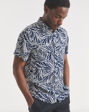 Short Sleeve Revere Collar Print Shirt