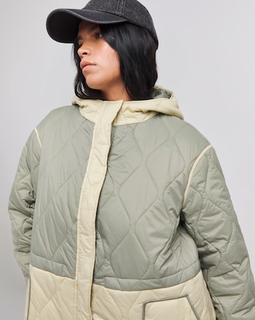 Green Colourblock Quilted Longline Coat