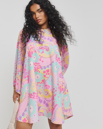 Twisted Wunder Pink Swirl Chiffon Flare Sleeve Shift Mini Dress
