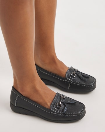 Samara Leather Tassel Detail Loafers - Ultra Wide Fit (EEEEE)