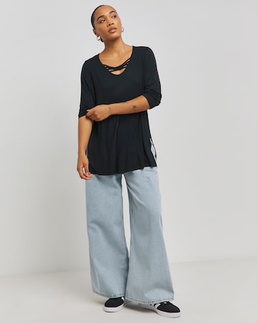 Black 3/4 Sleeve Criss Cross Longline Top