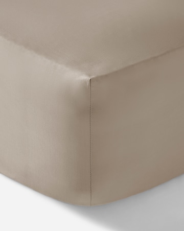 Easy Care Plain Dye Extra Deep Fitted Sheet