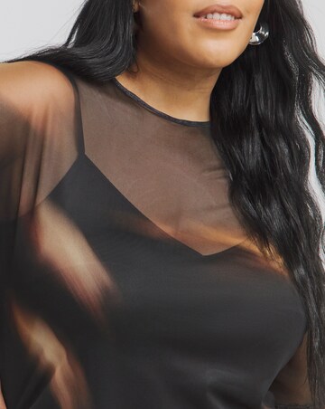 Black Blurred Printed Mesh T-Shirt Dress