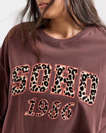 Burgundy Soho Graphic T-Shirt