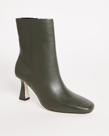 Leather Square Toe Boot - Wide Fit (E)