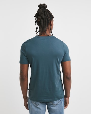 PUMA Essentials Logo T-Shirt