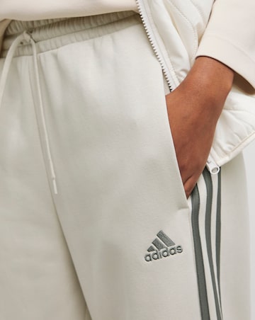adidas 3 Stripes Pant
