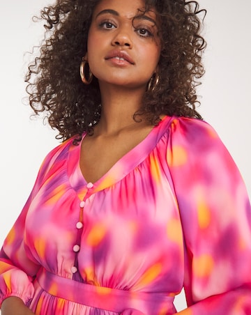 Twisted Wunder Betty Maxi Dress