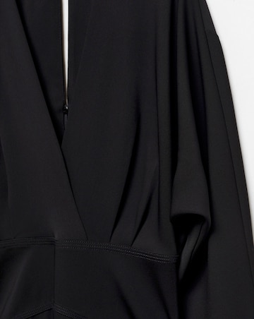 Mango Cross - Neckline Slit Dress