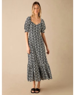 Ro&amp;Zo Mono Sweetheart Neck Broderie Dress