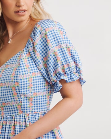 Gingham Print Sweetheart Neck Midi Dress