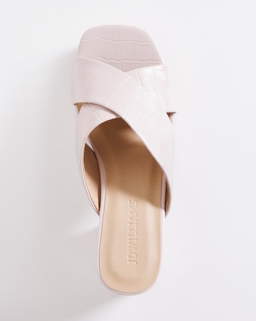 Beige Crossover Vamp Platform Mule E Fit