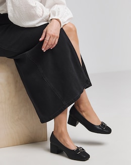 Heavenly Soles April Low Heel Trim Court Shoe - Extra Wide Fit (EEE)