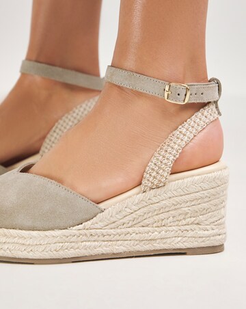 Layla Classic Closed Toe Buckle Espadrille Wedges - Extra Wide Fit (EEE)