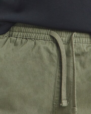 Elasticated Waist Dock Short