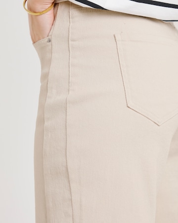 Ecru Cropped Barrel Jeans