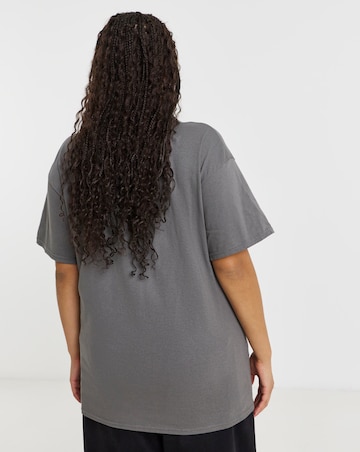 Charcoal Skeleton Embroidery T-Shirt