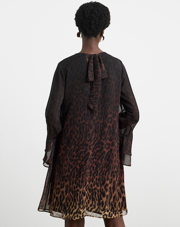 Joanna Hope Crinkle Shift Dress