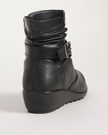 Cushion Walk Ankle Boot Wide E Fit