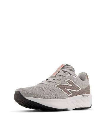 New Balance 520 Trainers