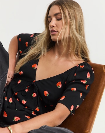 Simply Be Crinkle Short Sleeve Fruit Print Blouse