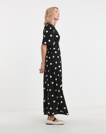 Textured Crinkle Lace Trim Maxi Dress