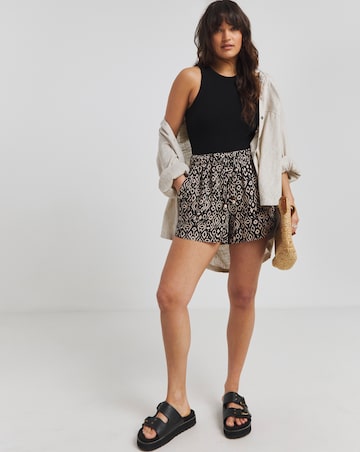 Simply Be Mono Print Bead Detail Shorts