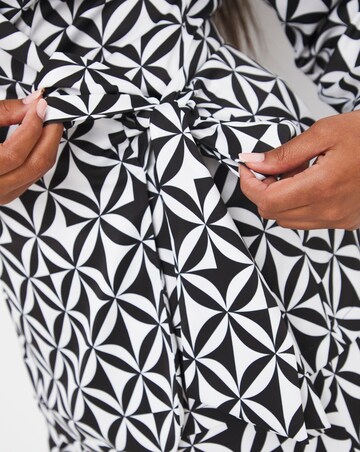 Mono Print Tie Side Satin Blazer
