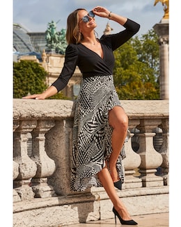 Sosandar Black & White Geometric Print Two Part Fit & Flare Jersey Dress