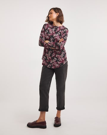 The Longline Curved Hem