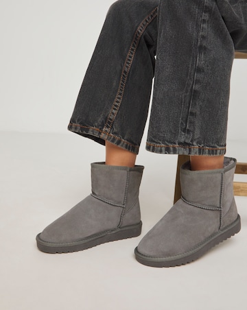 Sia Suede Warm Lined Snug Boots - Extra Wide Fit (EEE)