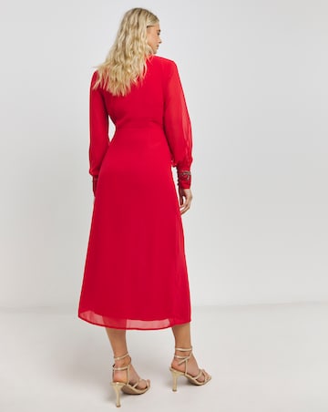 Hope & Ivy Ruched Waist Embroidered Dress