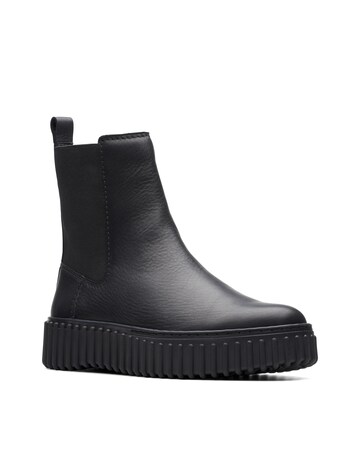 Clarks Torhill Maple Leather Chunky Boot Standard Fit