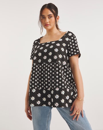 Daisy Print Square Neck Slub Tiered Top