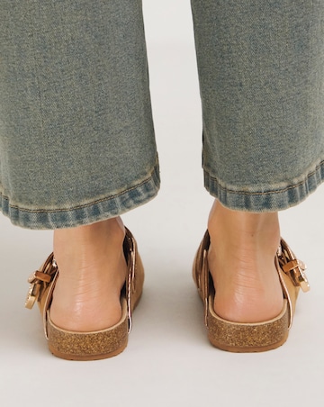 Ellie Footbed Closed Toe Mule Shoe Extra Wide EEE Fit