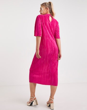 Simply Be Pink Plisse Midi Dress With Angel Sleeves