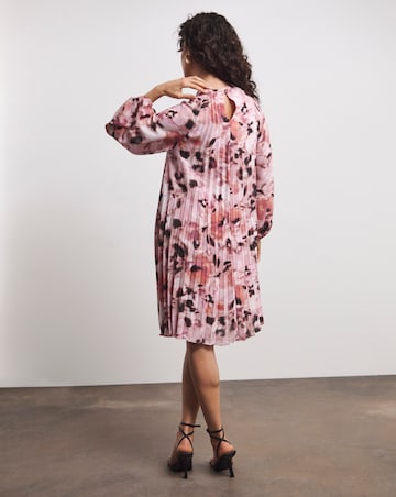 Joanna Hope Pleated Shift Dress