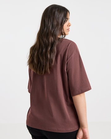 Burgundy Soho Graphic T-Shirt