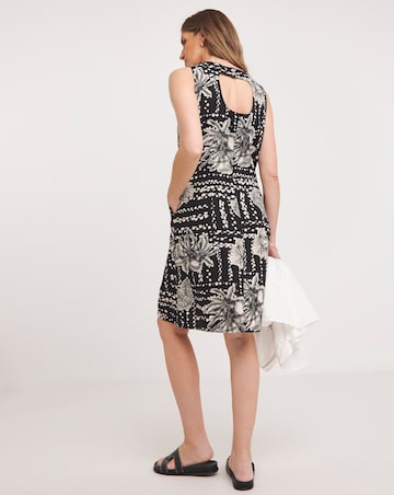 Printed Linen Sleeveless Shift Dress